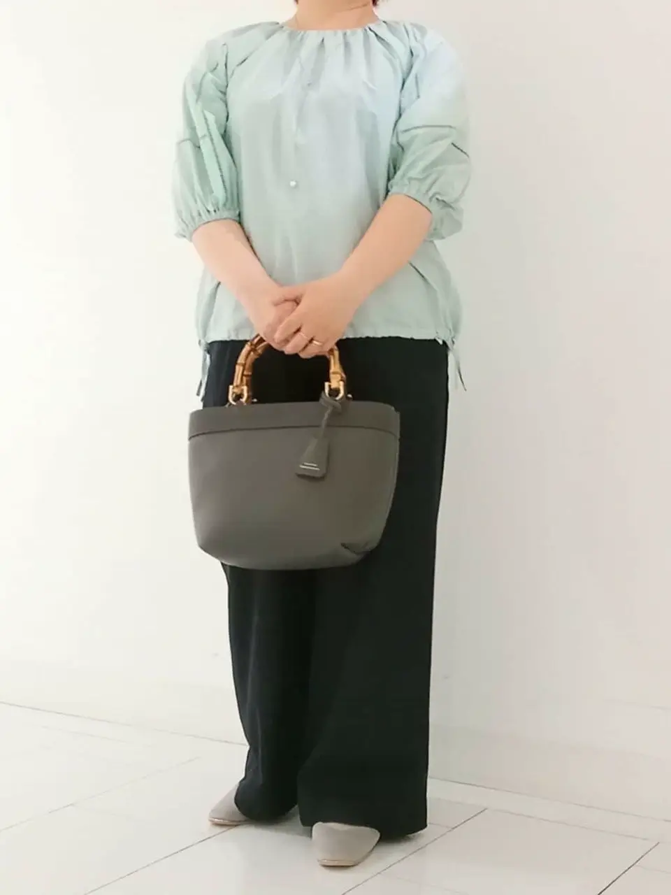 23区 影 コーディネート画像