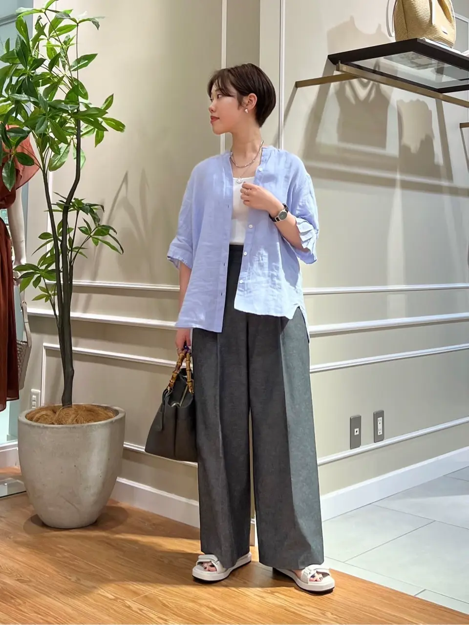 23区 伊藤 コーディネート画像