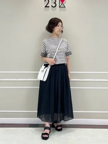 23区 助川 コーディネート画像