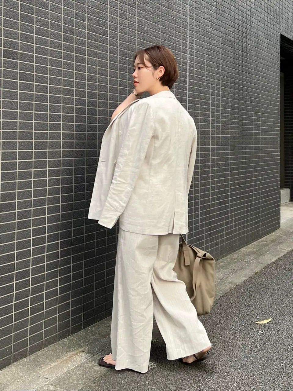 23区 伊藤 コーディネート画像