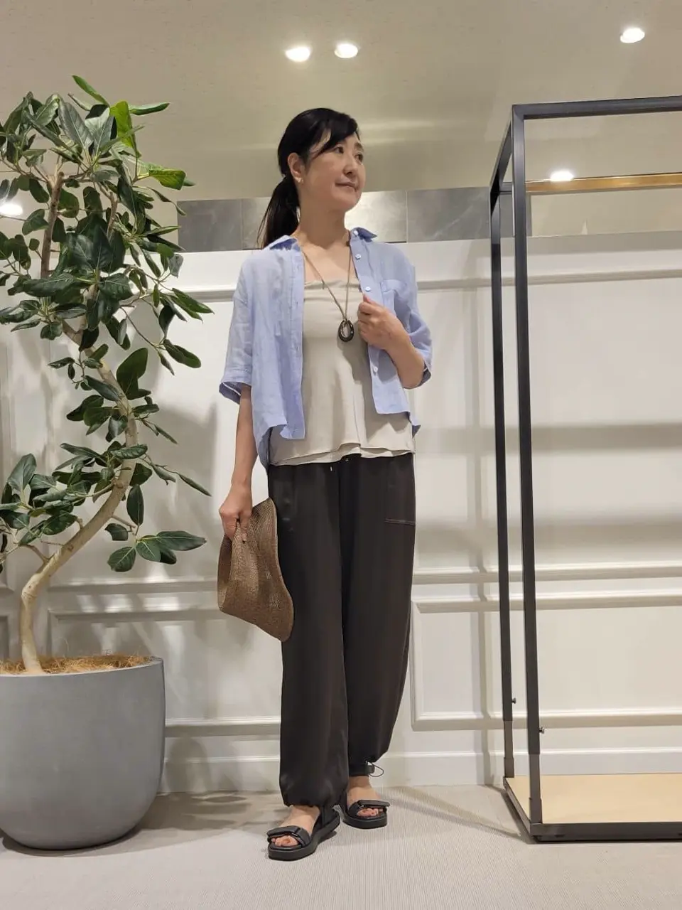 23区 新保 コーディネート画像