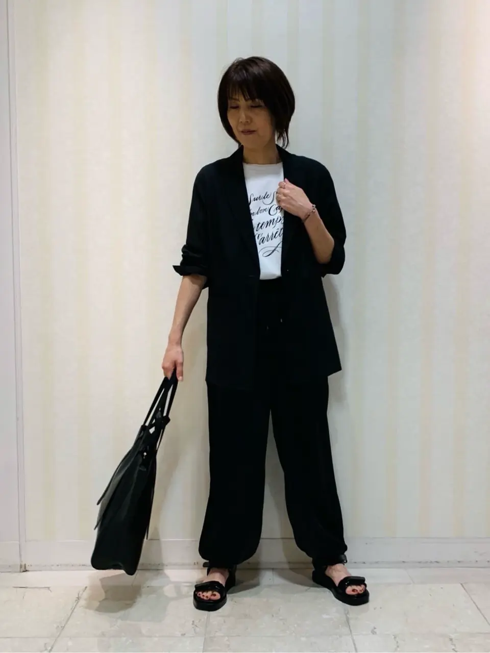 23区 スタッフ  コーディネート画像