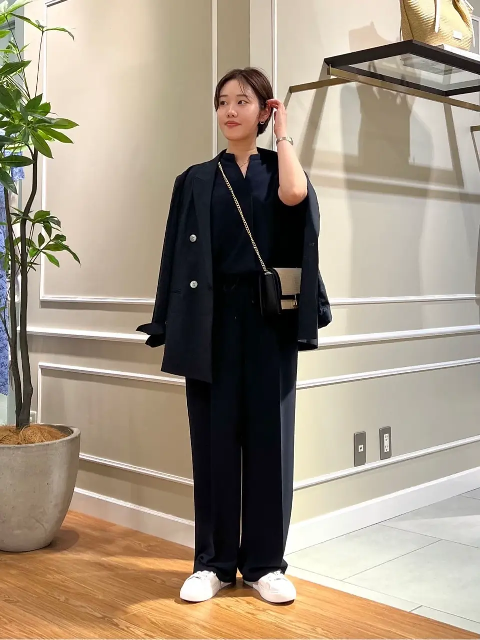 23区 伊藤 コーディネート画像