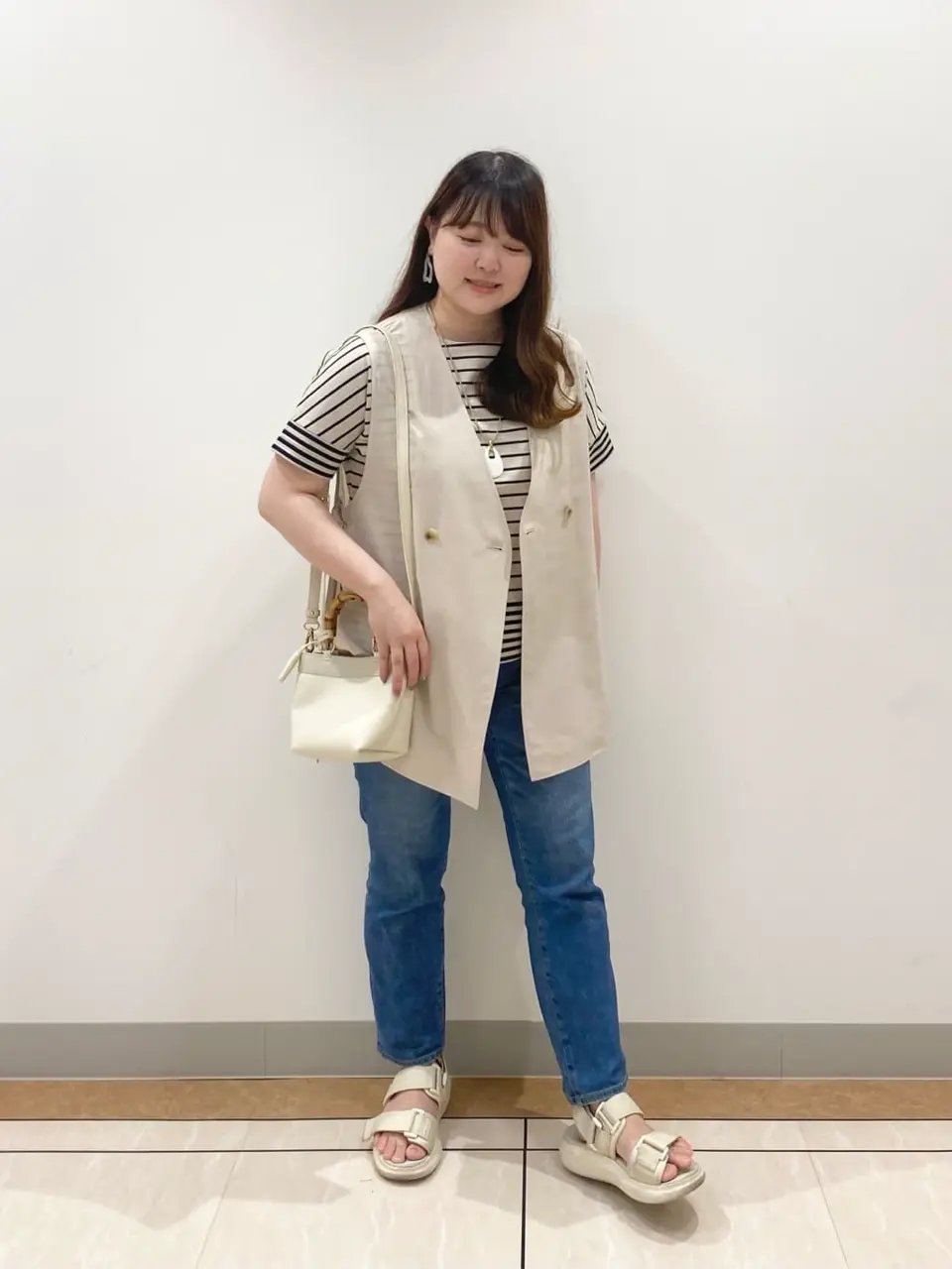 23区 藤原 コーディネート画像