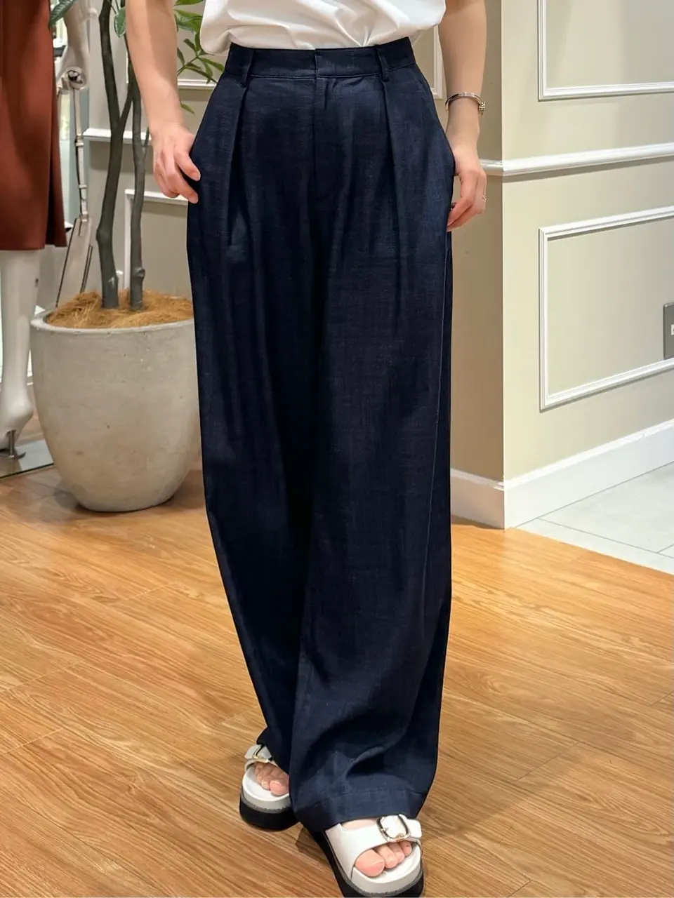 23区 KURIYAMA コーディネート画像