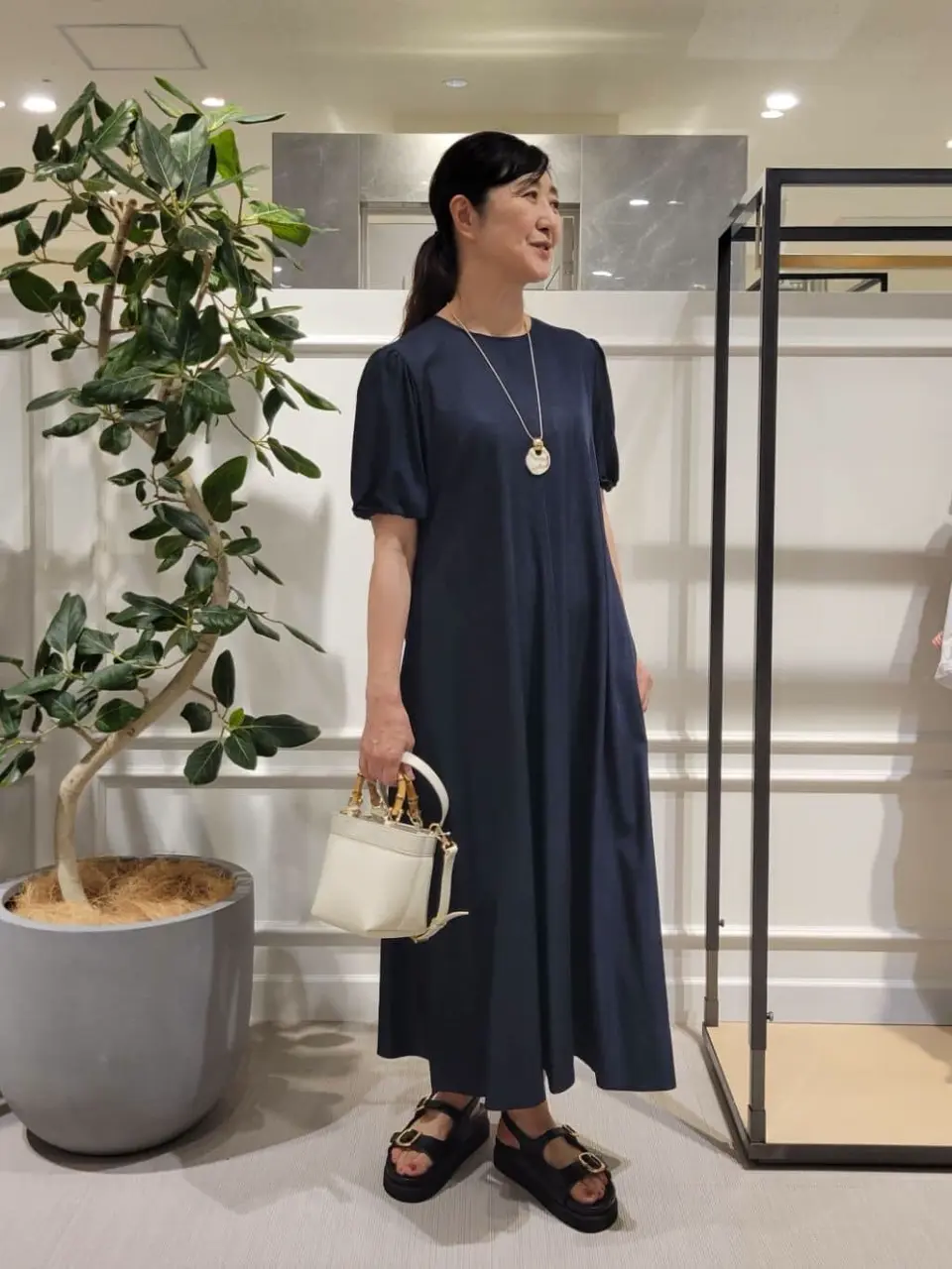  新保 コーディネート画像