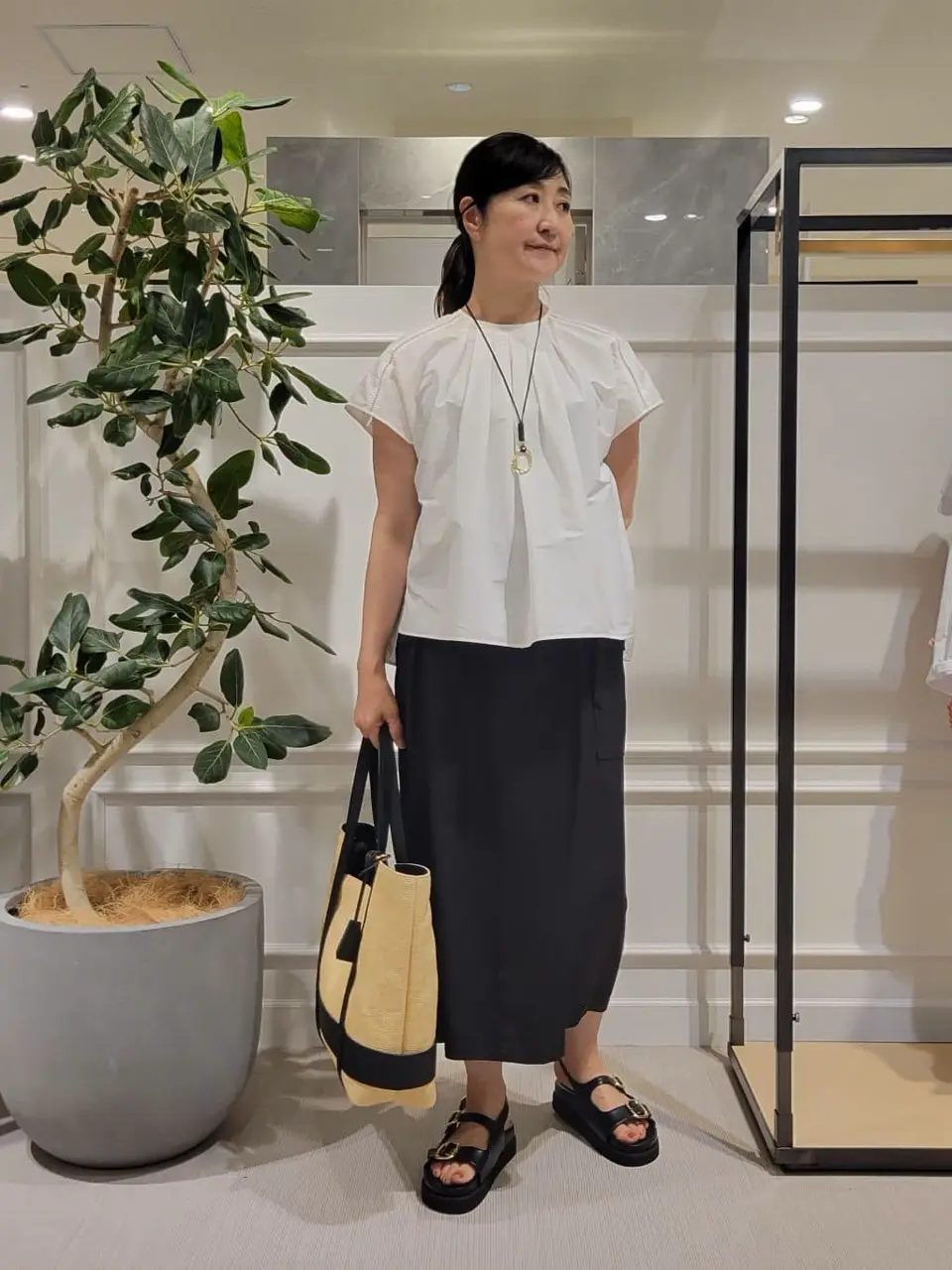 23区 新保 コーディネート画像