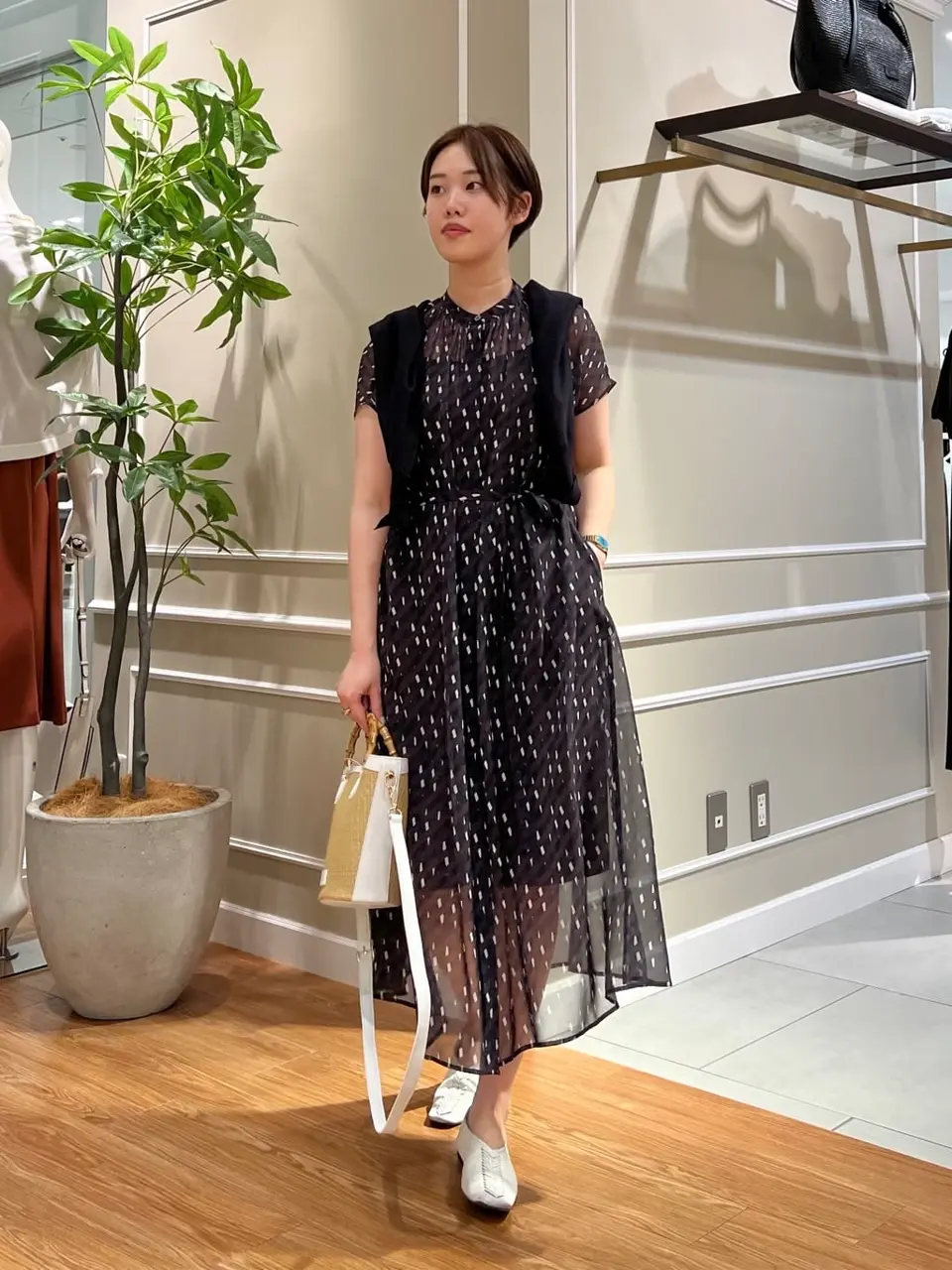 23区 伊藤 コーディネート画像