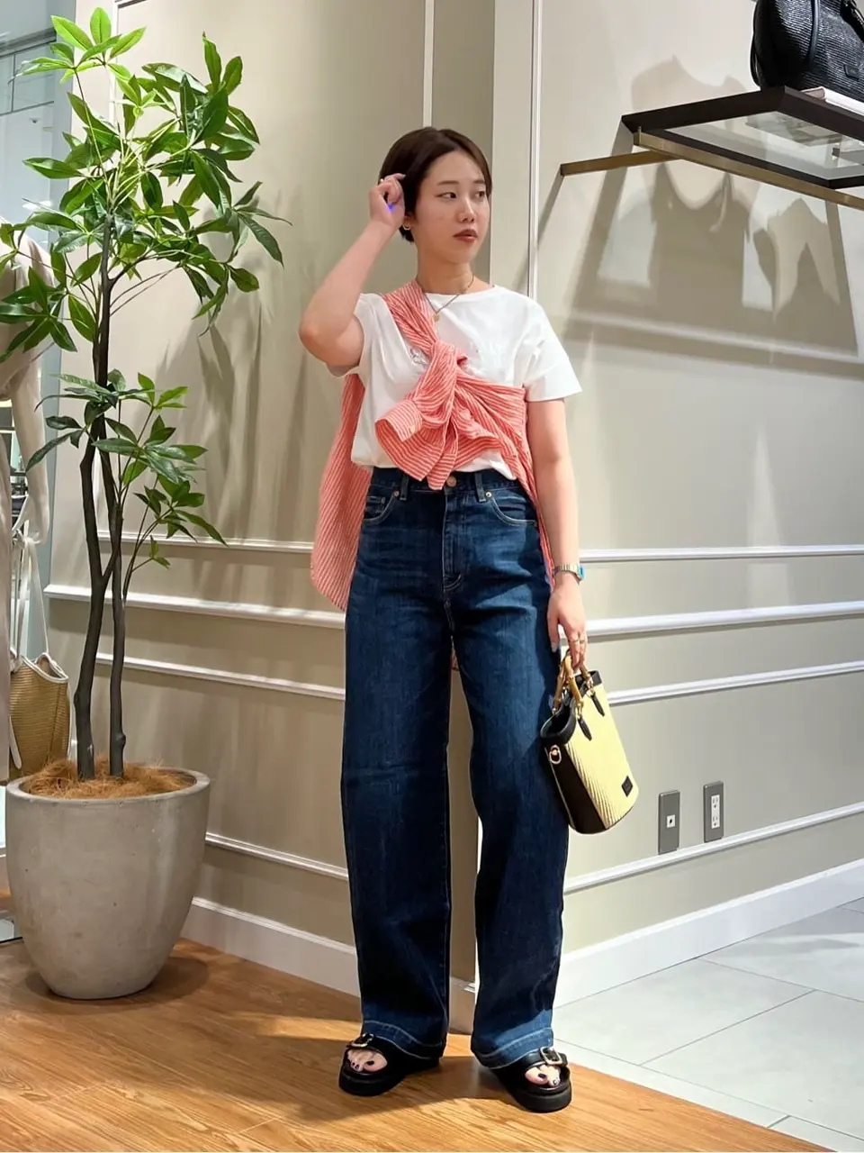 23区 伊藤 コーディネート画像