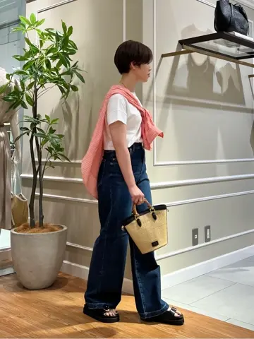 23区 伊藤 コーディネート画像