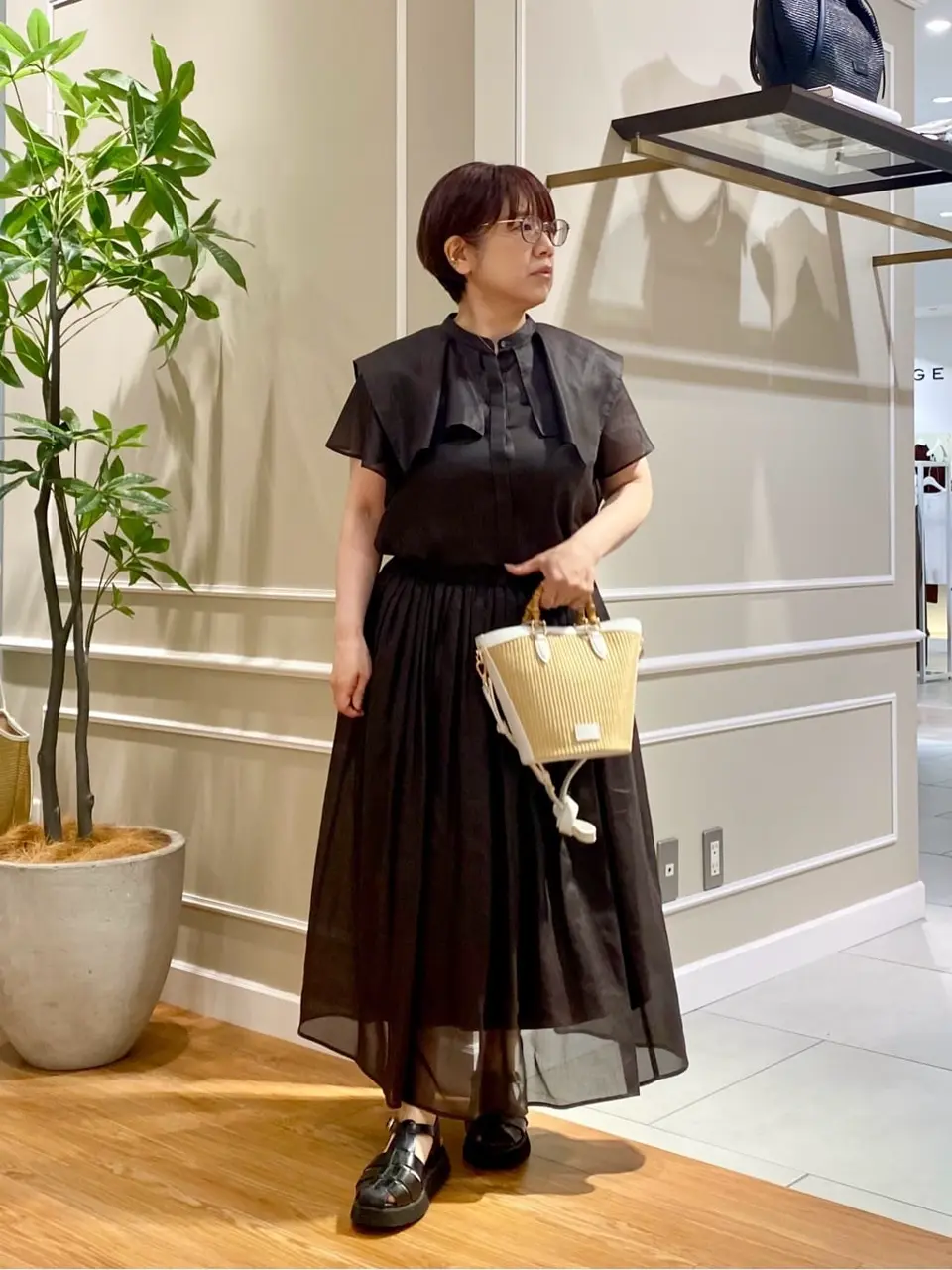  深沢 コーディネート画像