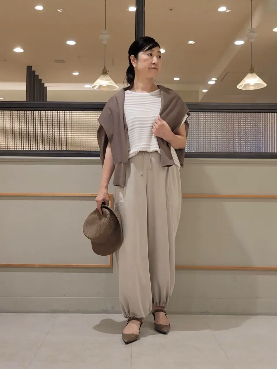  新保 コーディネート画像