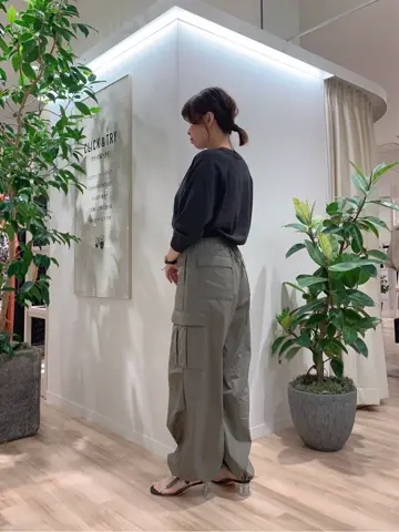 23区 犬塚 コーディネート画像