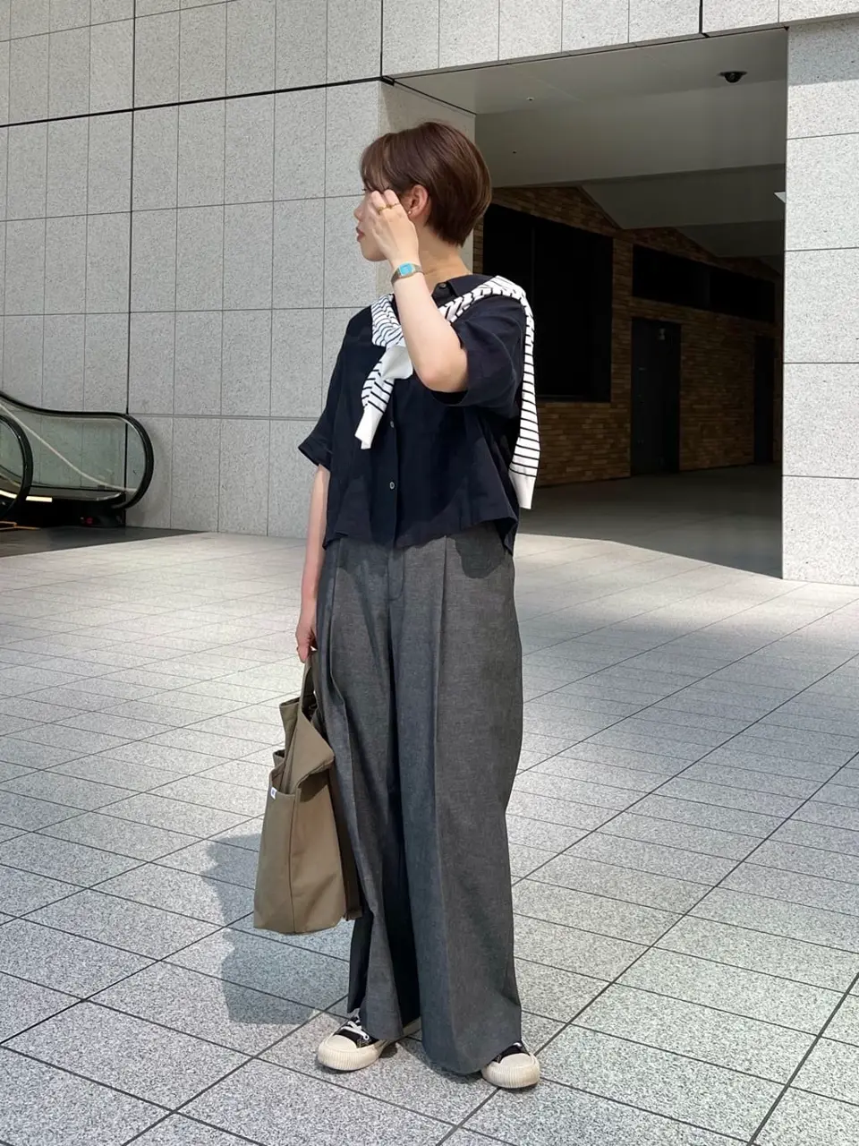 23区 伊藤 コーディネート画像