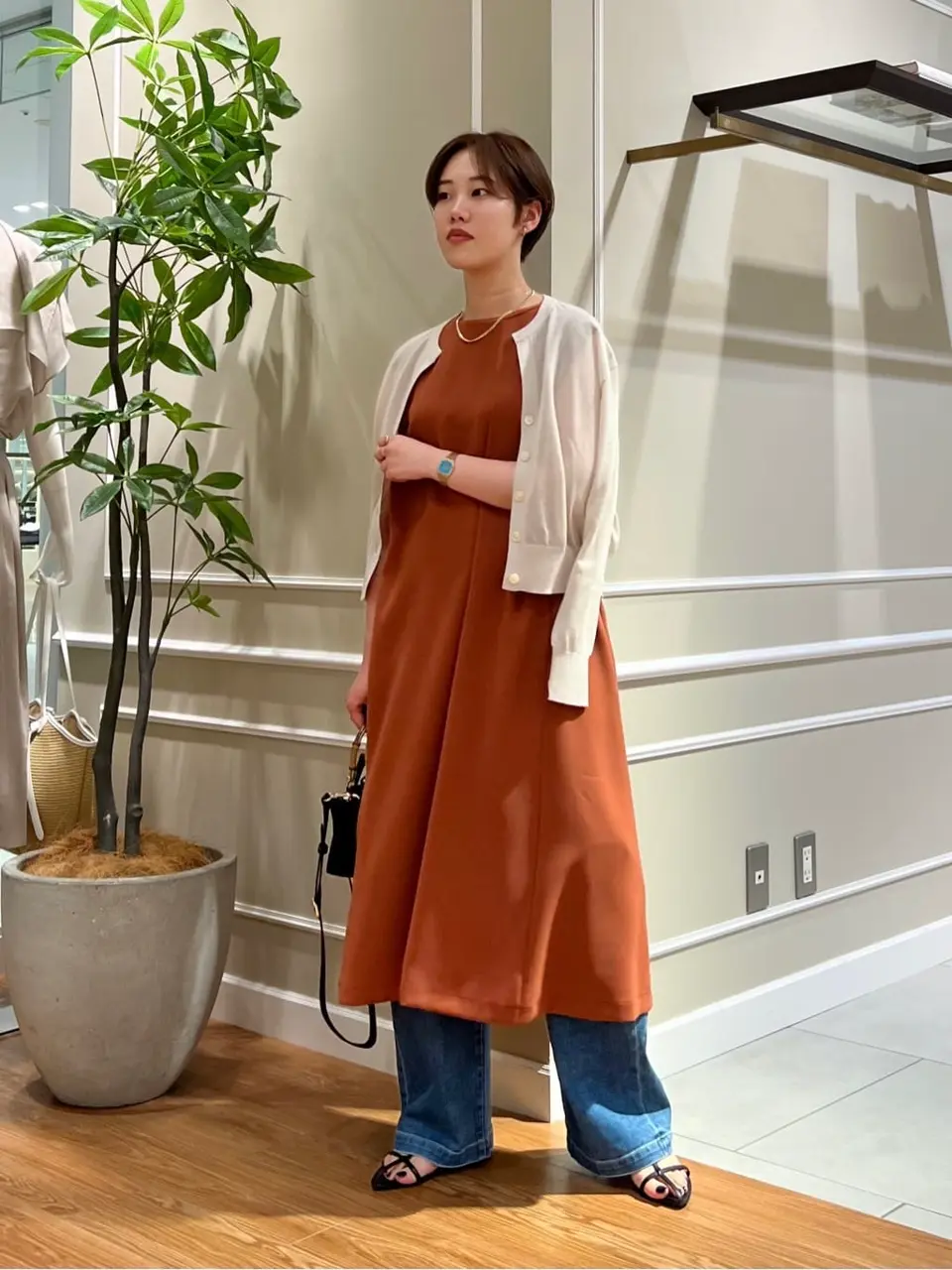 23区 伊藤 コーディネート画像