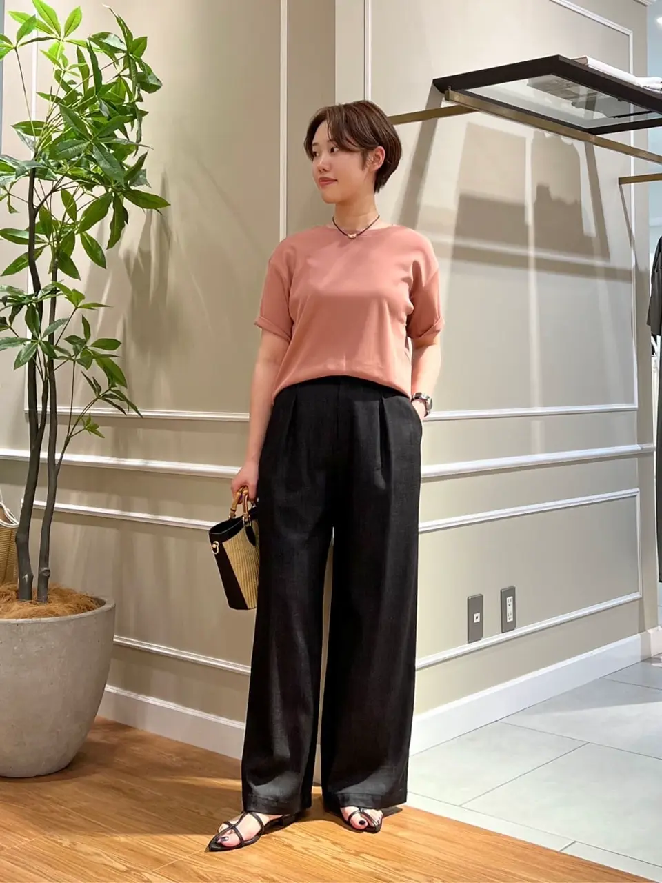 23区 伊藤 コーディネート画像