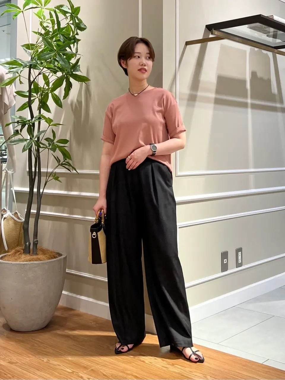 23区 伊藤 コーディネート画像