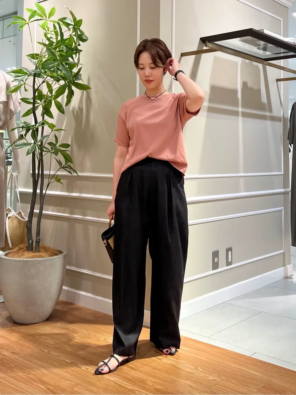 23区 伊藤 コーディネート画像