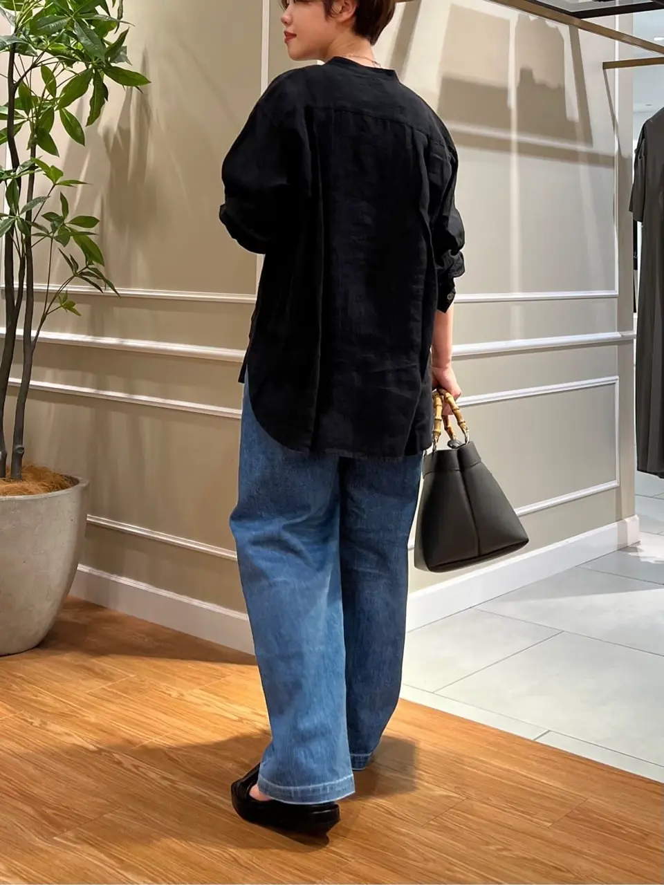 23区 伊藤 コーディネート画像