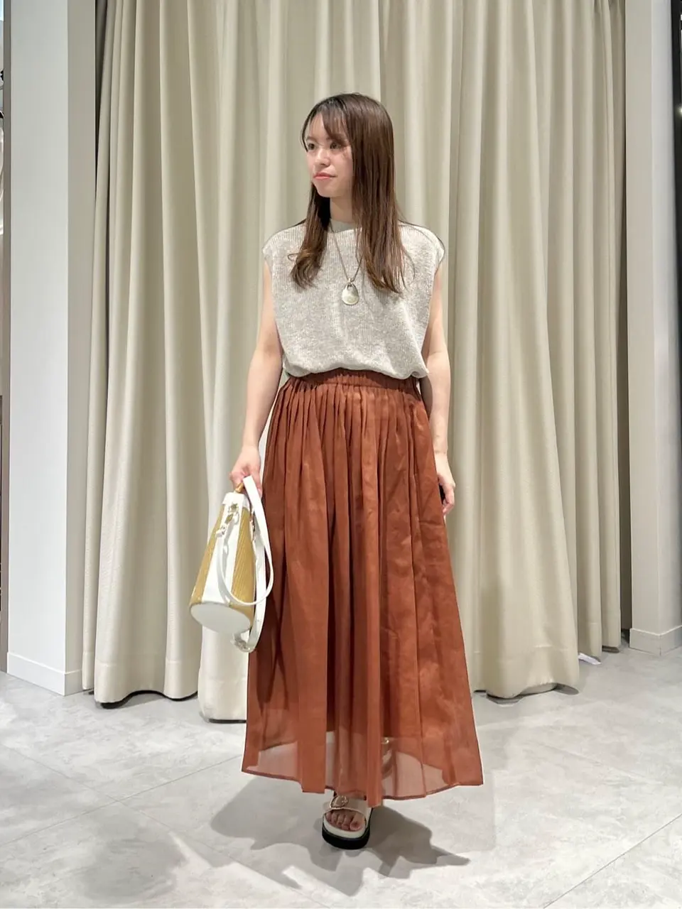 23区 柿内 コーディネート画像