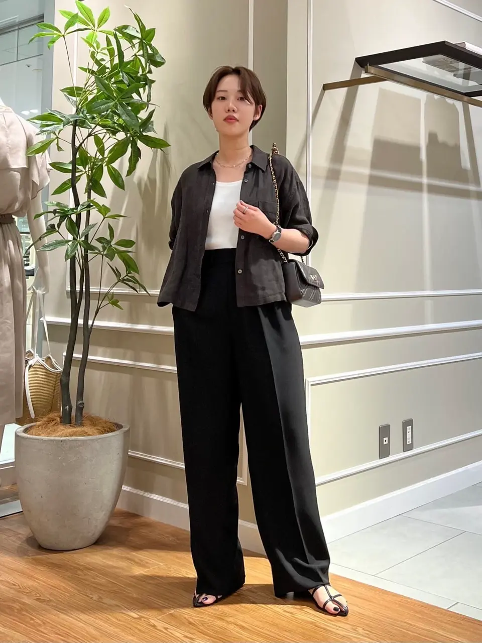 23区 伊藤 コーディネート画像