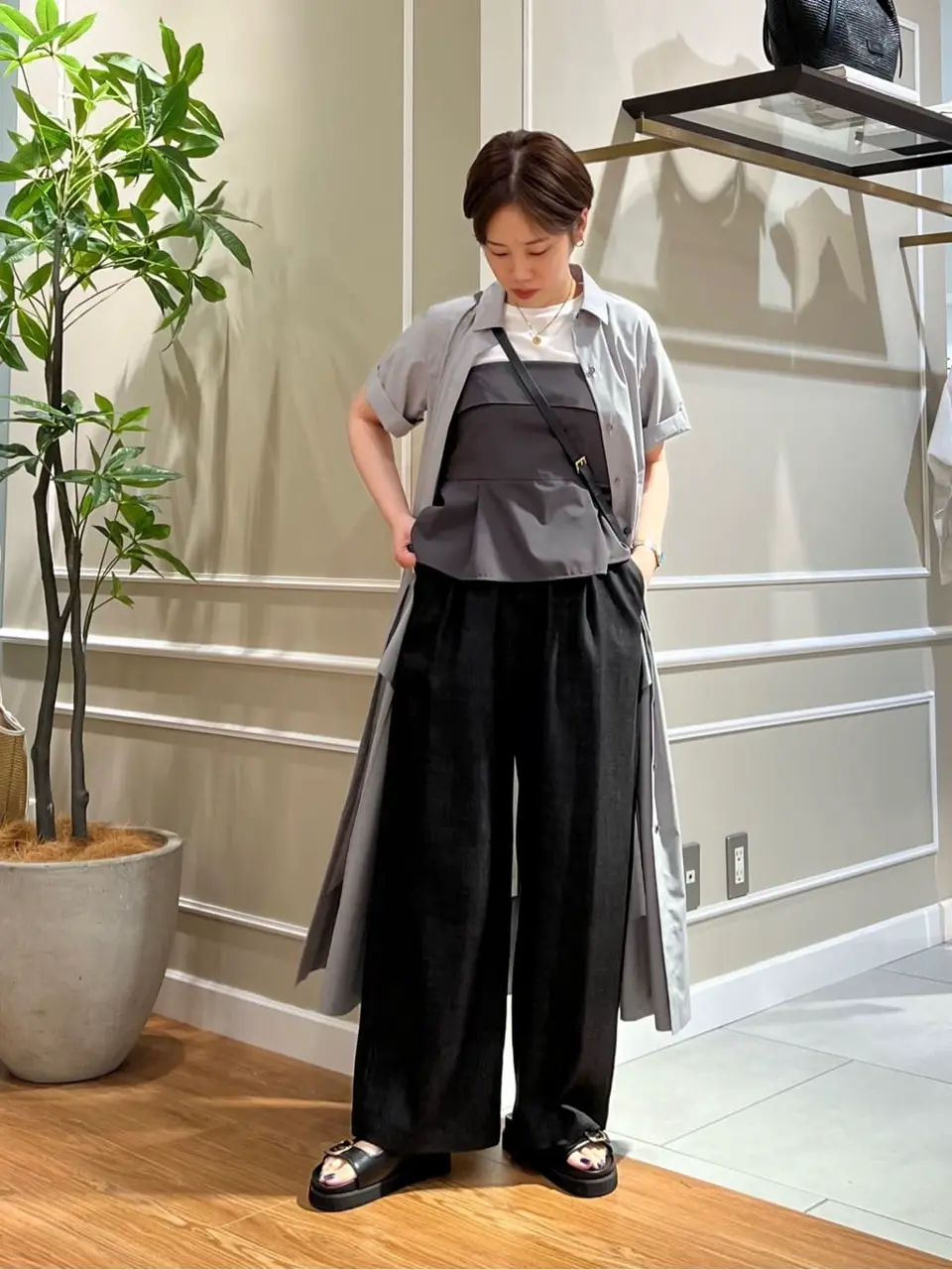 23区 伊藤 コーディネート画像