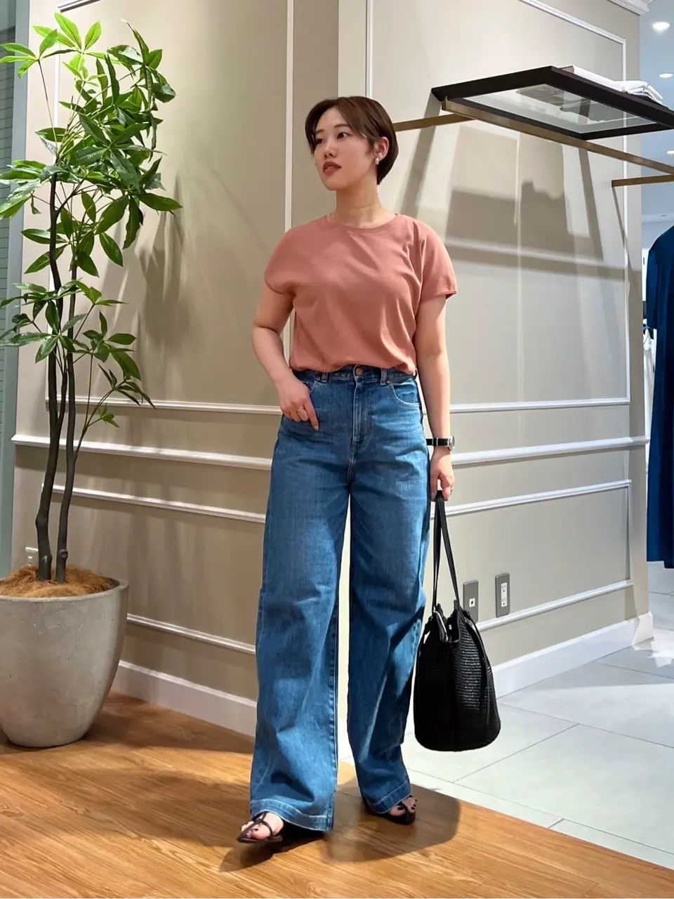 23区 伊藤 コーディネート画像