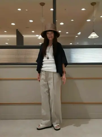 23区 鈴木 コーディネート画像