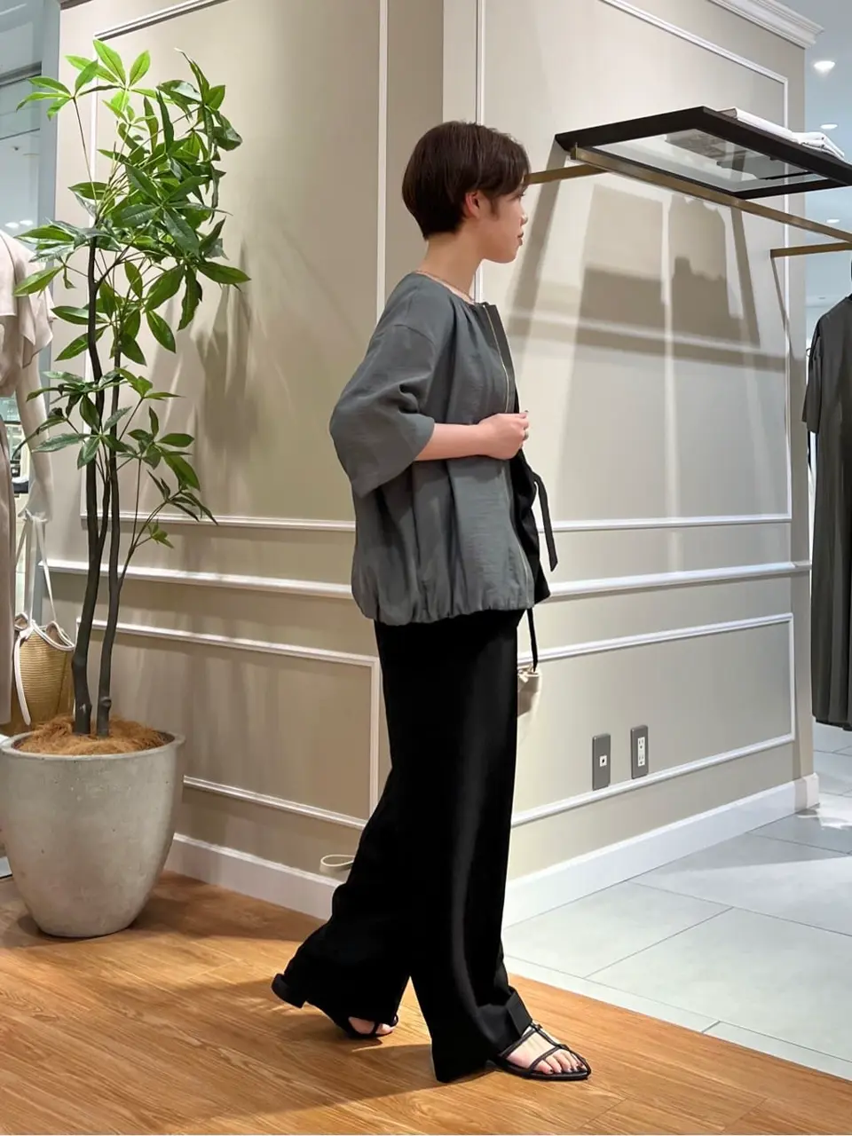 23区 伊藤 コーディネート画像