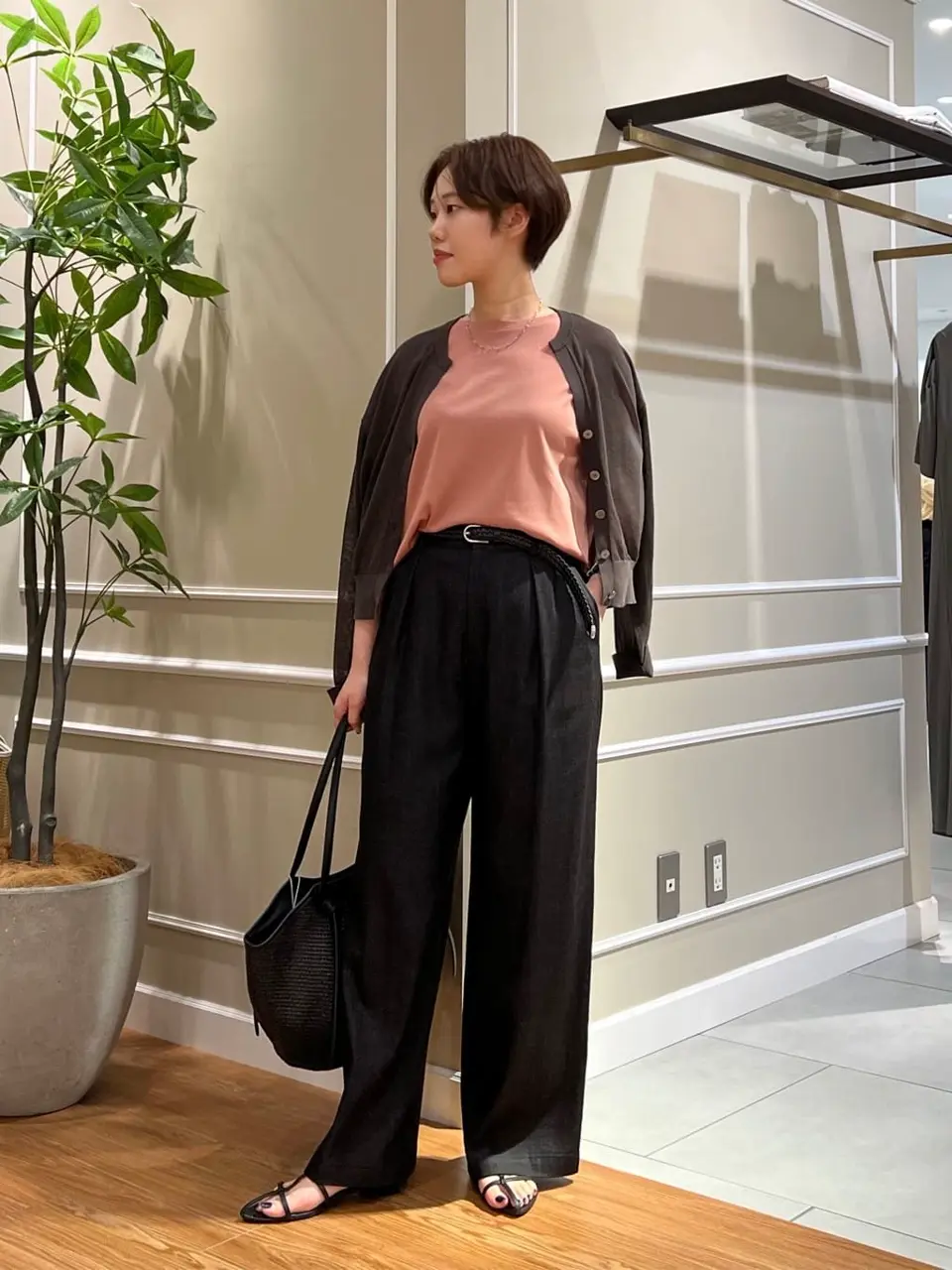 23区 伊藤 コーディネート画像