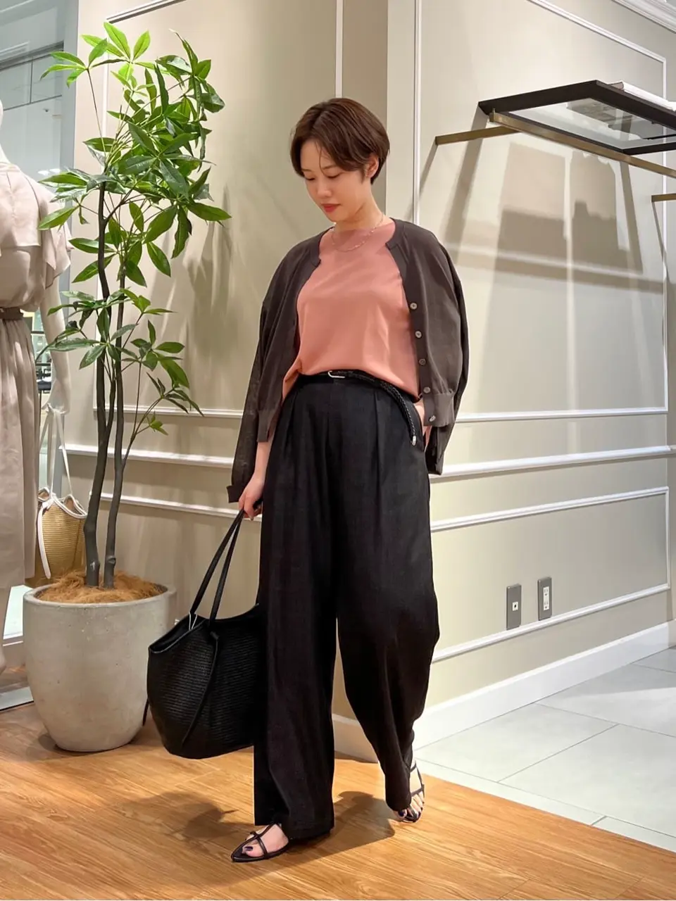 23区 伊藤 コーディネート画像