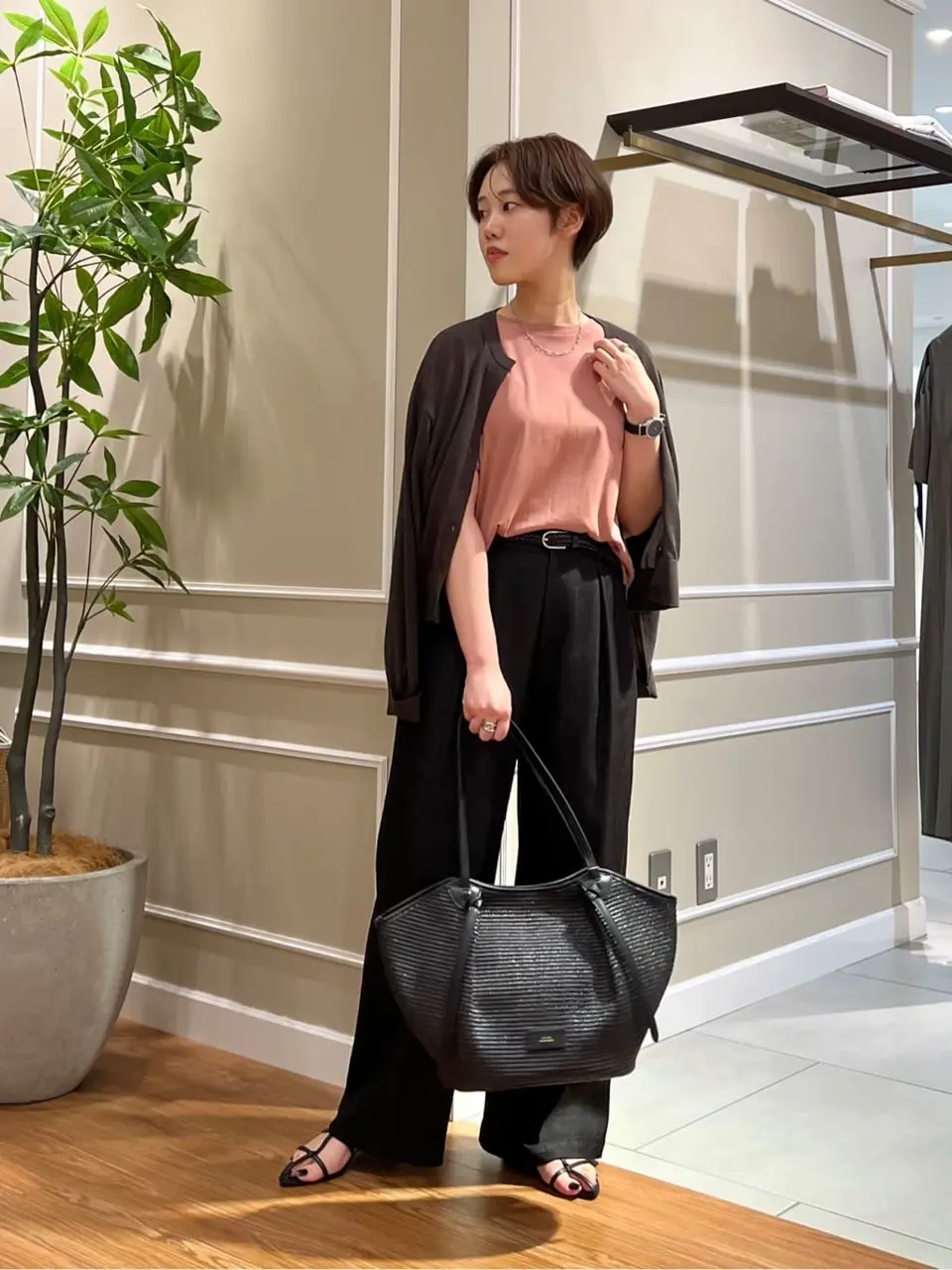 23区 伊藤 コーディネート画像