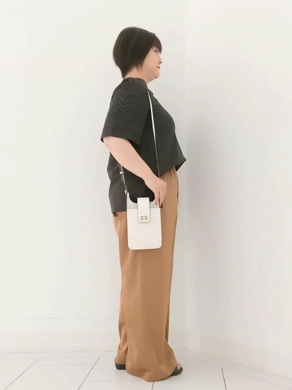 23区 影 コーディネート画像