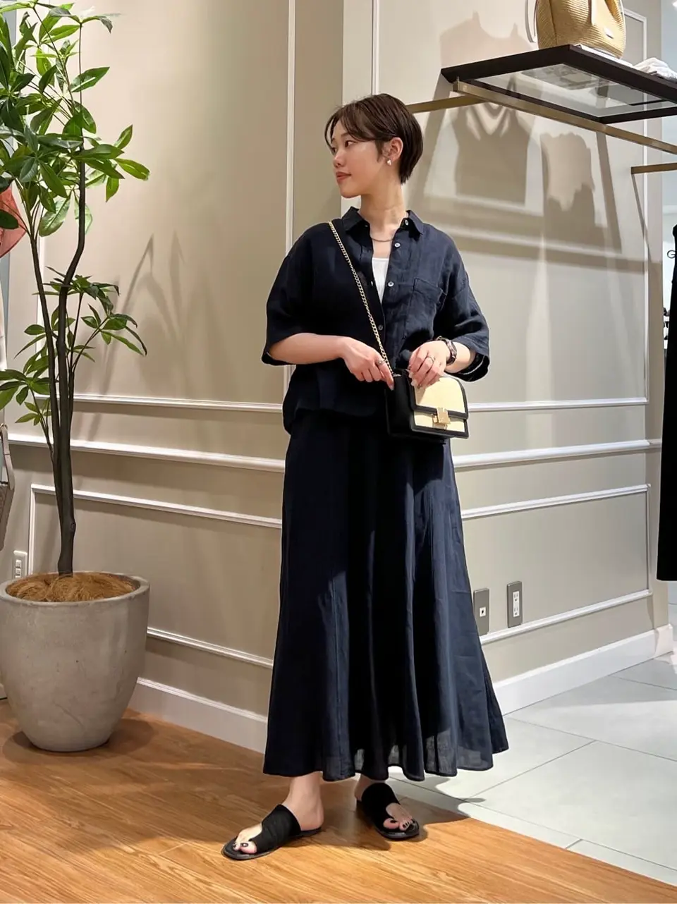 23区 伊藤 コーディネート画像