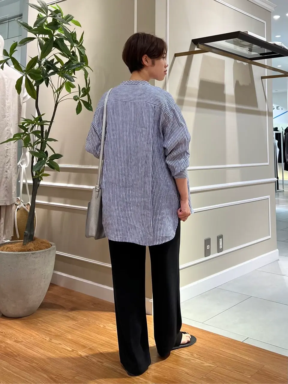 23区 伊藤 コーディネート画像