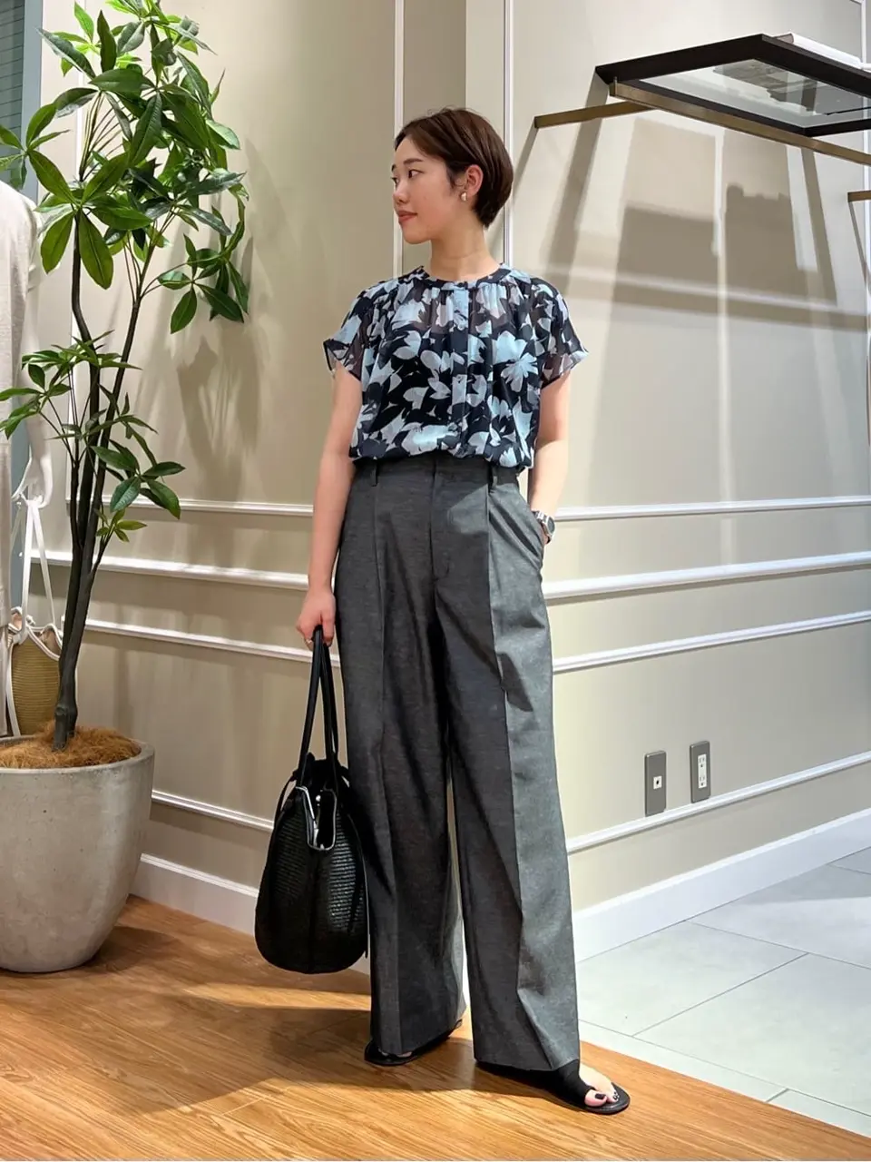 23区 伊藤 コーディネート画像