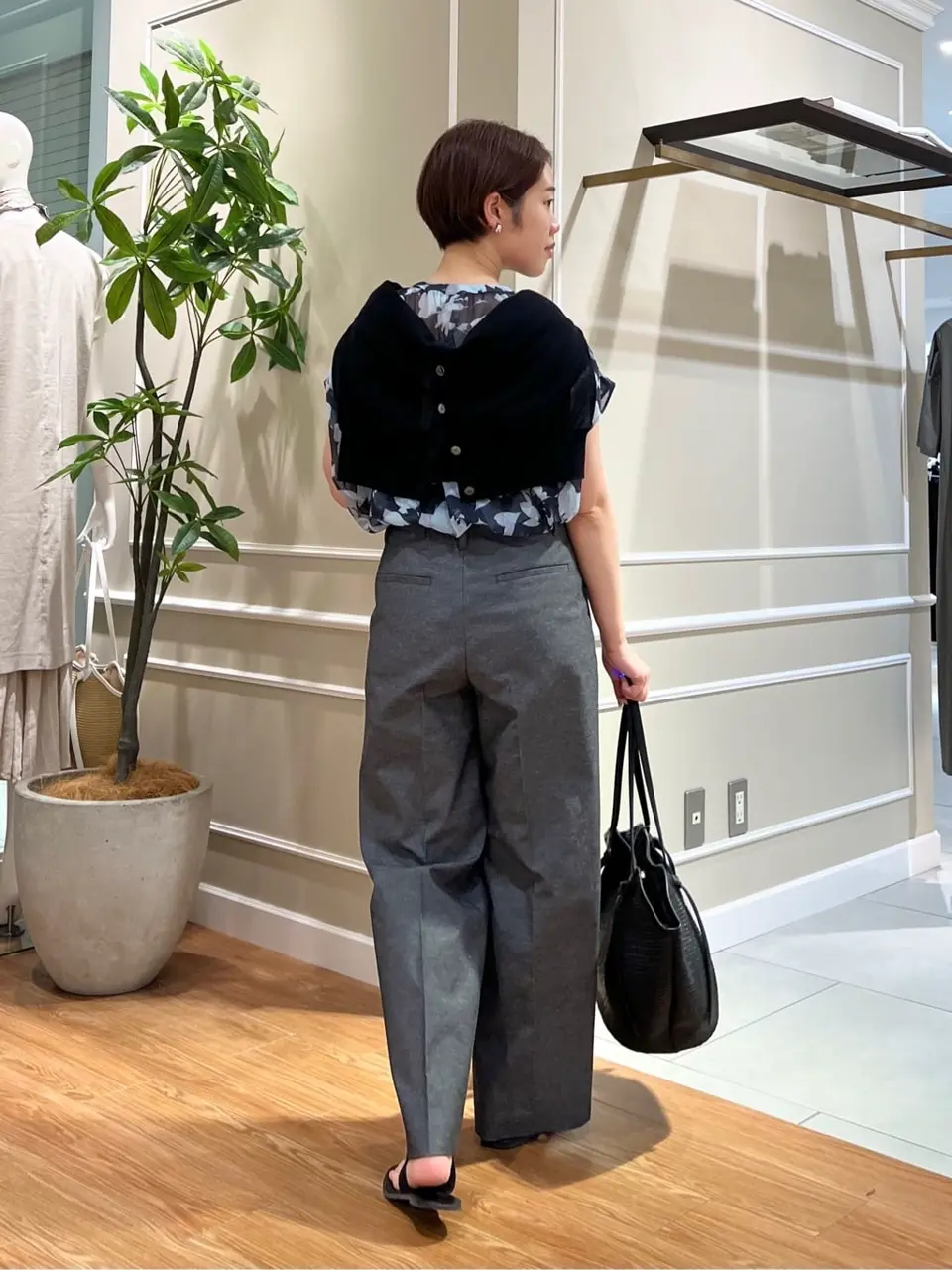 23区 伊藤 コーディネート画像