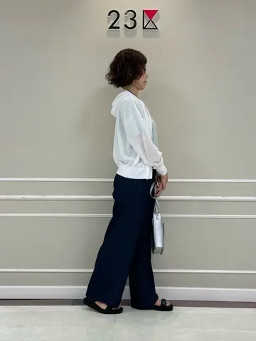 23区 助川 コーディネート画像