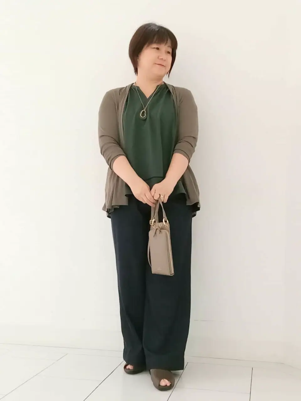 23区 影 コーディネート画像