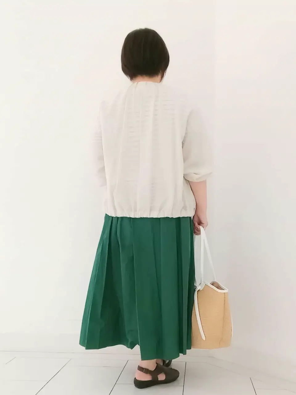 23区 影 コーディネート画像