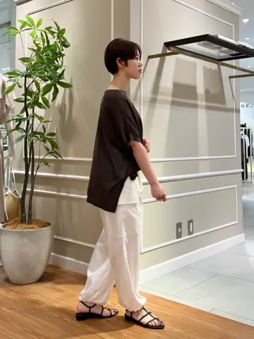 23区 伊藤 コーディネート画像