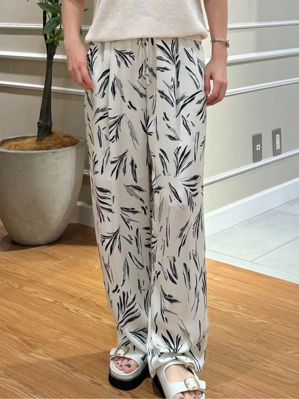 23区 KURIYAMA コーディネート画像