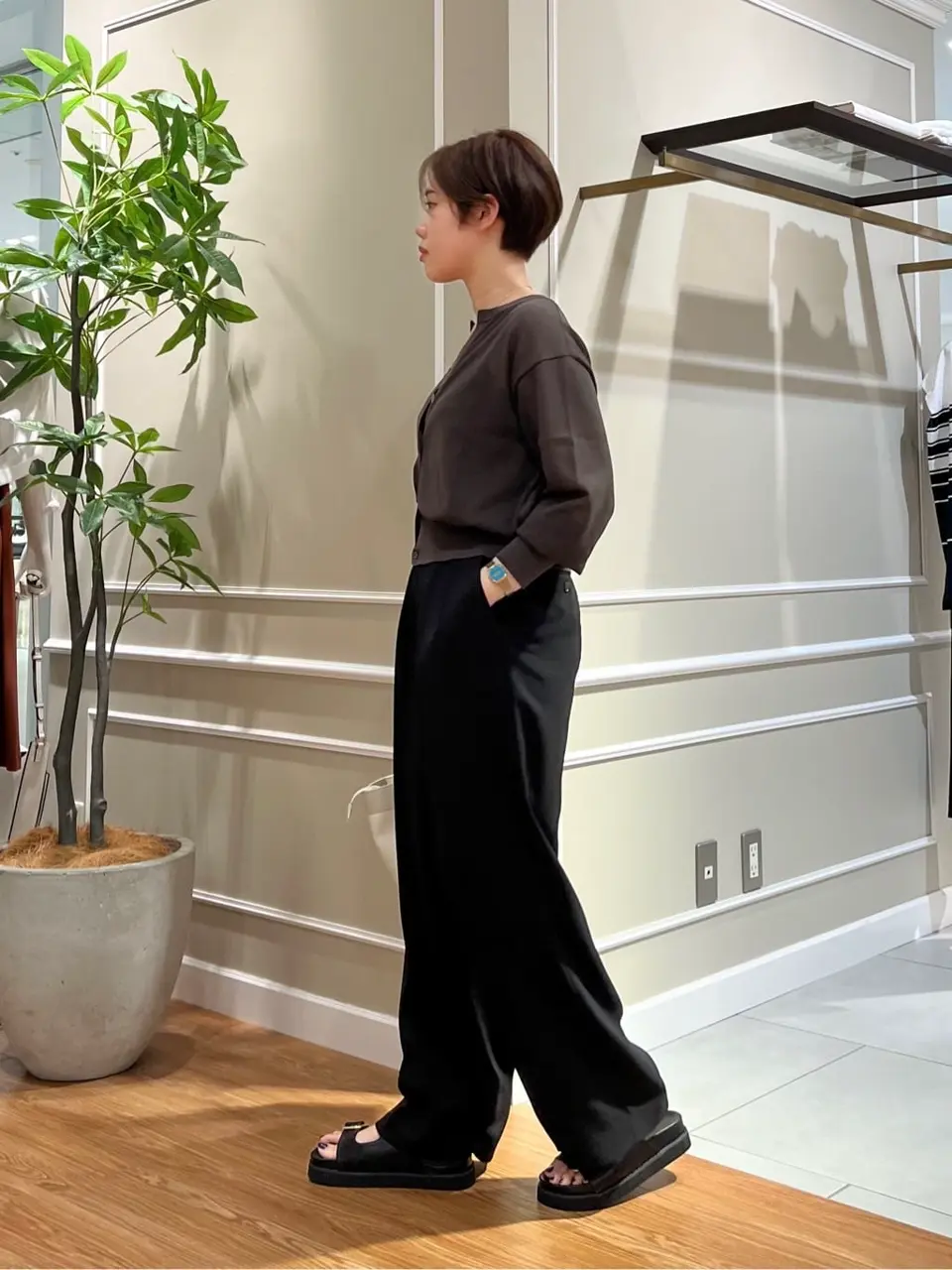 23区 伊藤 コーディネート画像