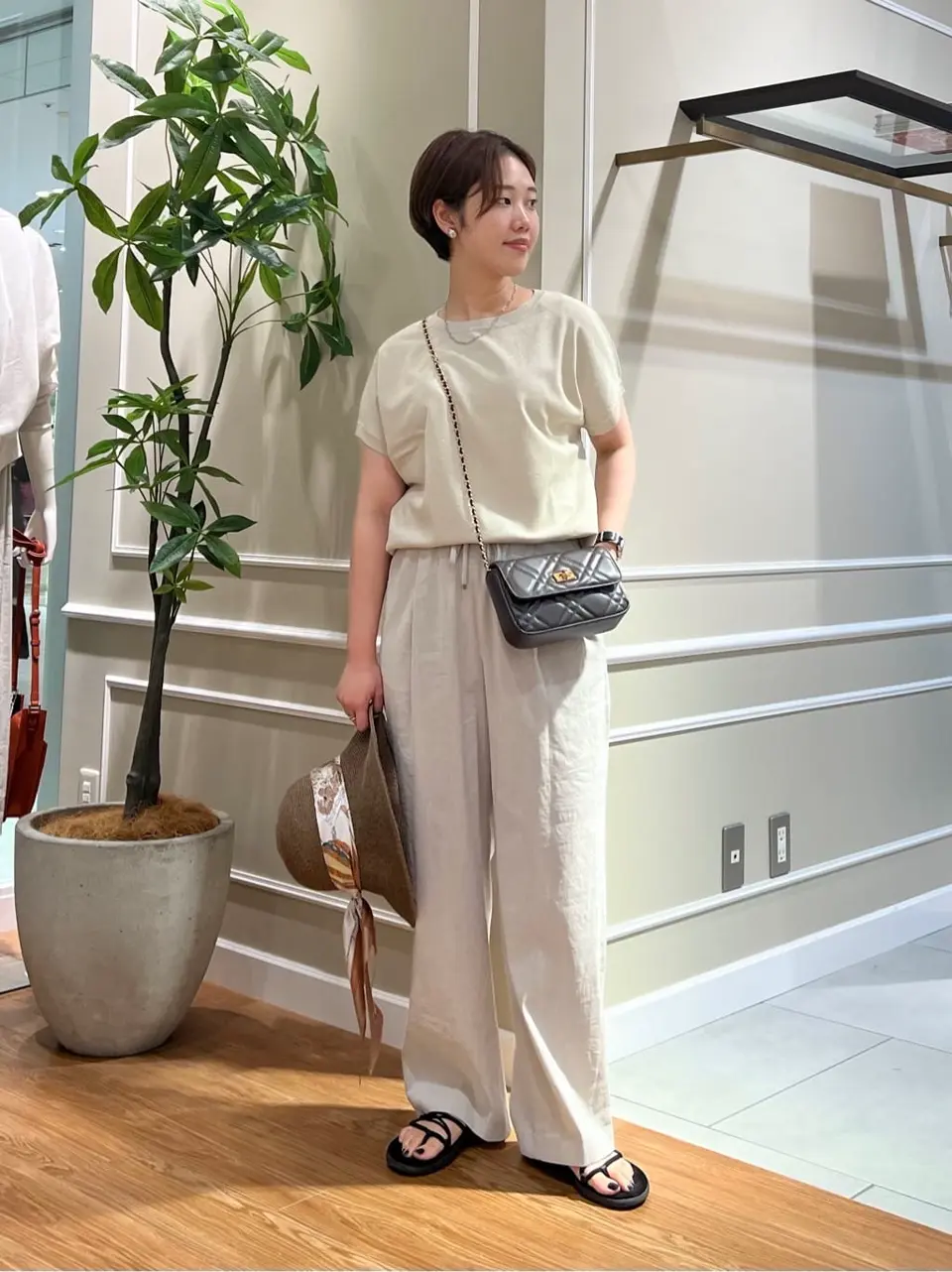 23区 伊藤 コーディネート画像