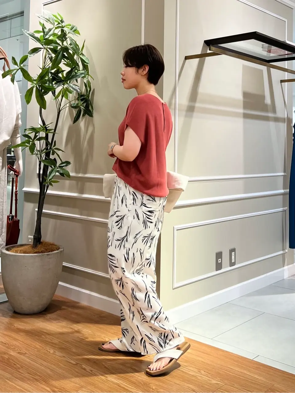 23区 伊藤 コーディネート画像