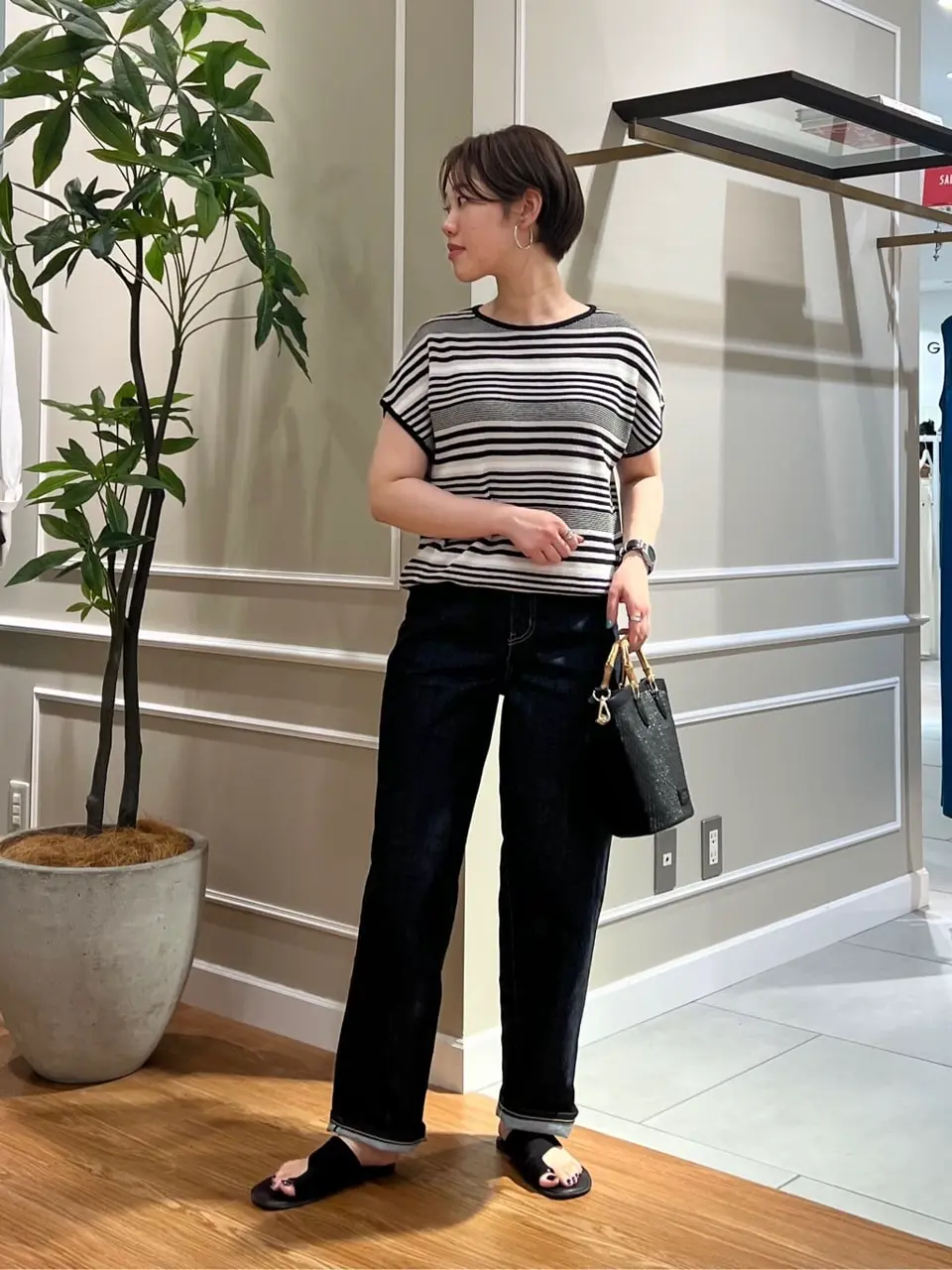 23区 伊藤 コーディネート画像