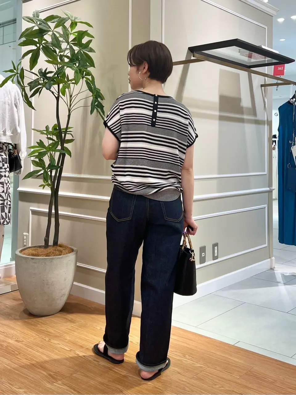 23区 伊藤 コーディネート画像