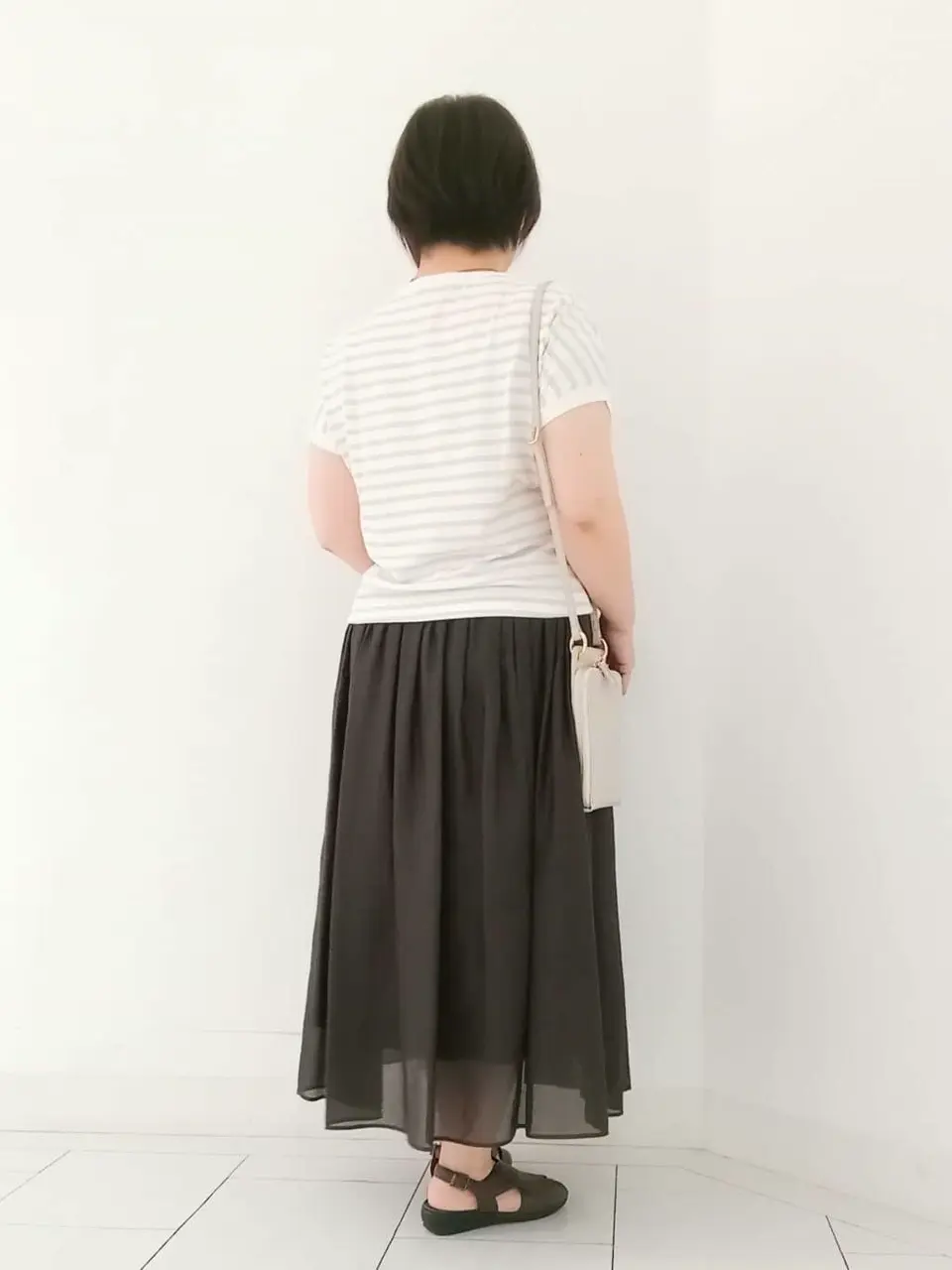 23区 影 コーディネート画像