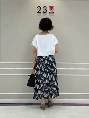 23区 助川 コーディネート画像