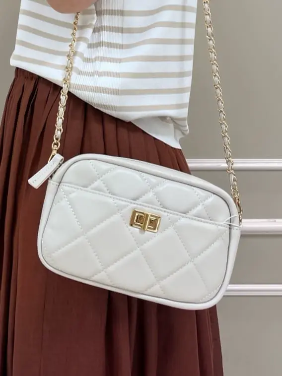 23区 石川 コーディネート画像